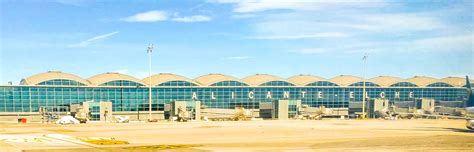 Alicante Airport Information & Facilities - Airport Guide