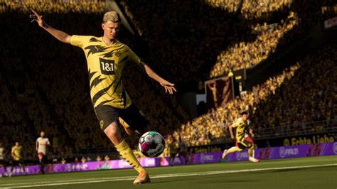 FIFA 21 PS5 Gameplay Shown Alongside PS5 DualSense Features And More ...