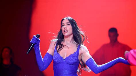 Dua Lipa Confirms Third Album Is Coming In 2024 | Y100 | Drew