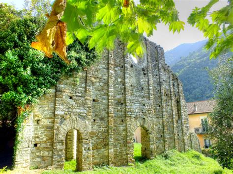 The italian village of Pigna, Imperia in Liguria, Italy - e-borghi