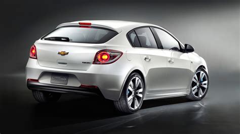 Forbidden Fruit: 2012 Chevrolet (Holden) Cruze Hatchback