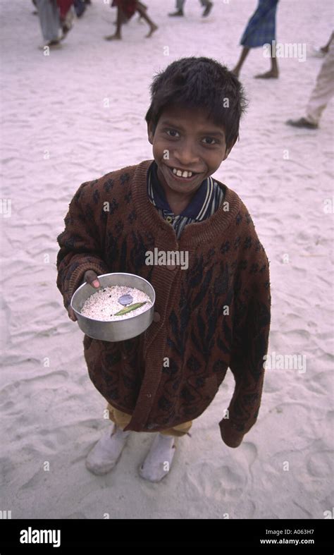 Boy beggar hi-res stock photography and images - Alamy