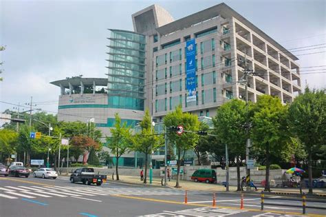 10 Most Popular Neighbourhoods in Incheon - Where to Stay in Incheon ...