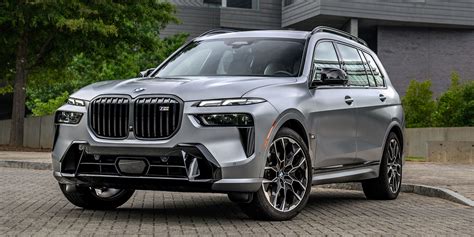 2023 - BMW - X7 - Vehicles on Display | Chicago Auto Show