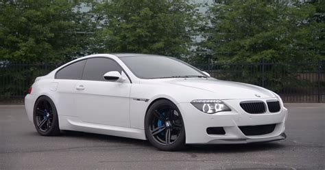 This Manual BMW M6 Is a Rare Spot – Video - autoevolution