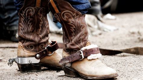 What Is The Point Of Spurs On Cowboy Boots - All About Cow Photos