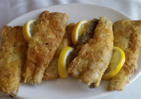 Fried hake fillet Recipe by fezi - Cookpad