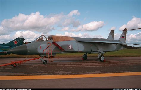 Yakovlev Yak-141 (Yak-41) - Russia - Navy | Aviation Photo #0826899 ...