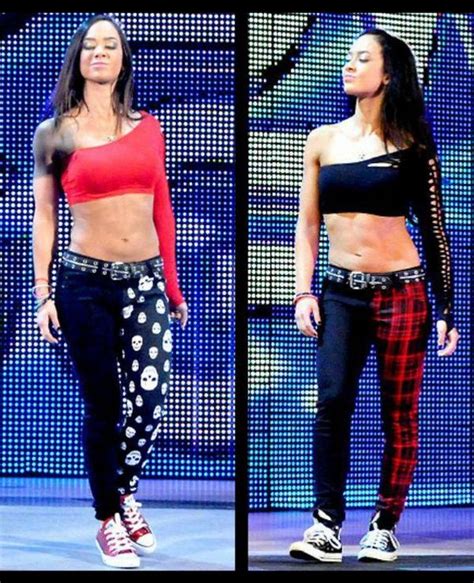 Aj Lee Green Outfit