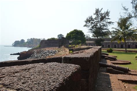 St. Angelos Fort, Kannur - Timings, History, Best Time to Visit