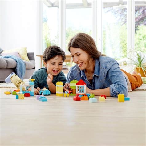 LEGO 10913 DUPLO Classic Brick Box Starter Set with Storage | Smyths ...