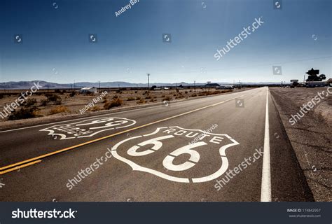 Famous Route 66 Landmark On Road Stock Photo 174842957 - Shutterstock