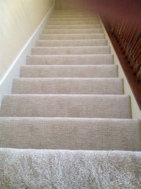 Best 5 Plush Carpet On Stairs | Roderick Zanini