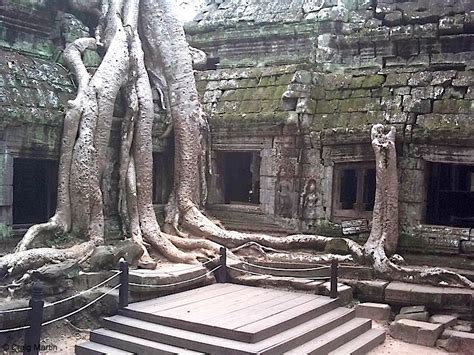 Angkor Wat Historical Facts and Pictures | The History Hub