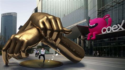 Gangnam Style statue built in South Korea's Seoul - BBC News