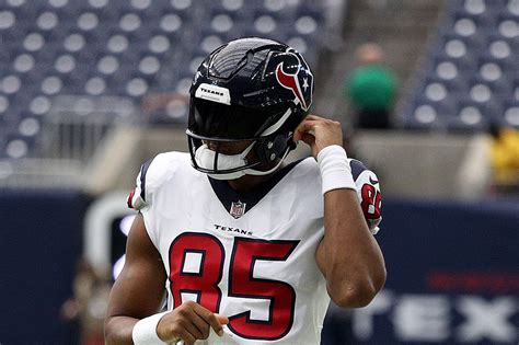 Houston Texans Injury Report: Starting Tight End Out For Sunday ...