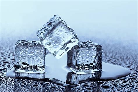 Water,Ice,Ice Cube,Melting Stock Photos, Pictures & Royalty-Free Images ...