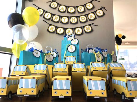 Kara's Party Ideas Wheels on the Bus Birthday Party | Kara's Party Ideas