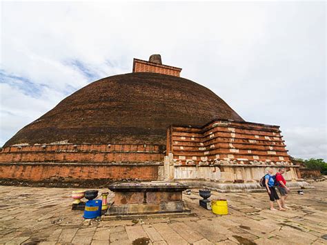 210+ Impressive Temple Of Anuradhapura Stock Photos, Pictures & Royalty ...