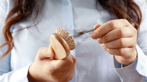 Brush Vs. Comb: Which Is Actually Right For Your Hair?