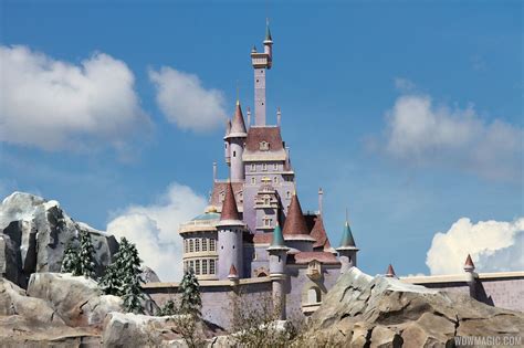 Beast's Castle in Disney World - Pesquisa Google