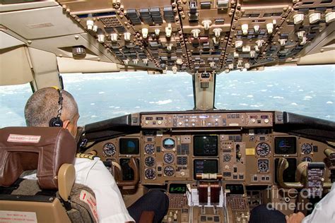 El-Al Boeing 767 cockpit Photograph by Ohad Shahar - Pixels