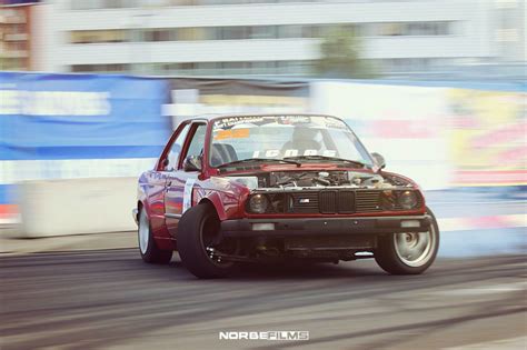 DLEDMV BMW E30 swap V8 drift 001 - De l'essence dans mes veines