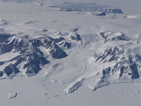 IceBridge – NASA Earth Expeditions