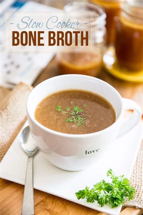 Simple Bone Broth Slow Cooker Recipe | Bryont Blog