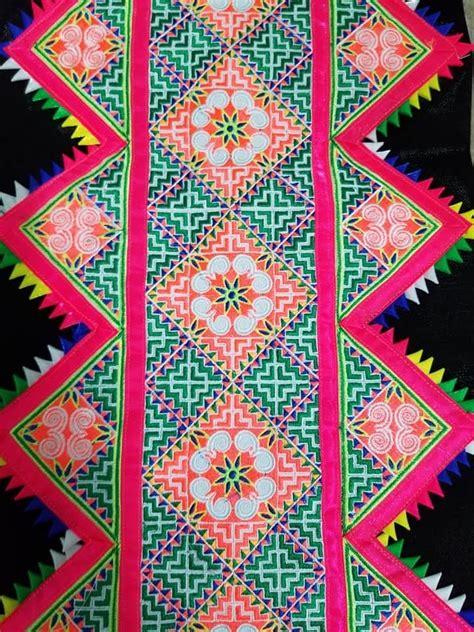 Pin by shystardreamer on Hmong Design/ Patterns | Hmong embroidery ...