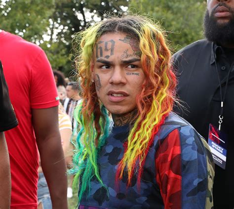 Tekashi69 must remove face tattoos to enter witness protection program ...