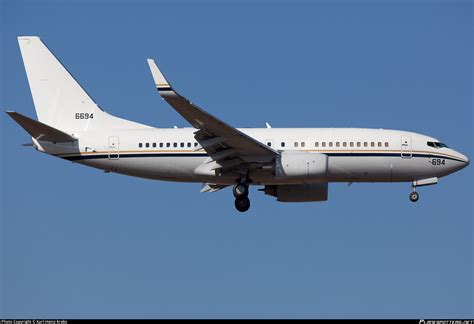 166694 US Navy Boeing C-40A Clipper (737-7AFC) Photo by Karl-Heinz ...