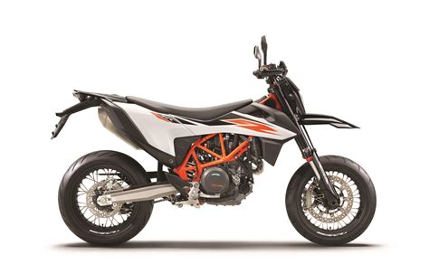 KTM 690 ENDURO R & SMC R 2019 | MOTOMAG