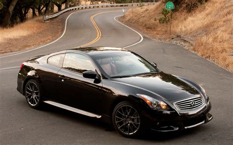 2011 Infiniti G37 Coupe IPL - Editors' Notebook - Automobile Magazine