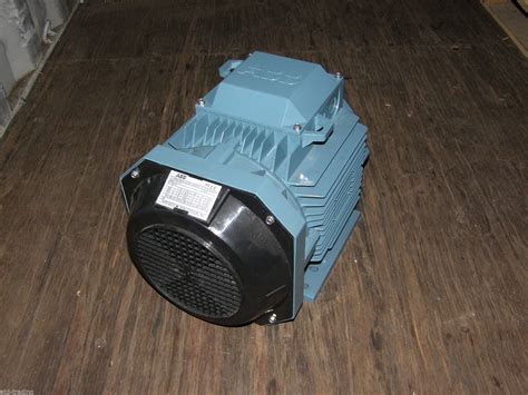 7.5kW ABB Electric Motor 2800RPM 3 Phase 2 Pole 10HP IE2 B3 Foot Mount ...