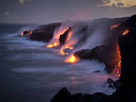 Top 10 Things to Do in Hawaii -- National Geographic | Volcano national ...