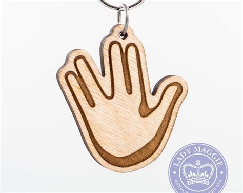 Vulcan Hand Salute Emoji Keychain Star Trek Vulcan Emoji Carved Wood ...