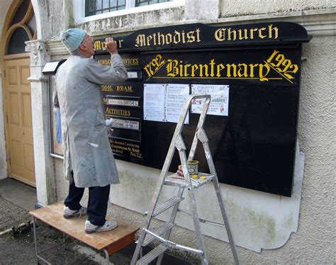 Sign Writing, Hand Painted Signs, Old Boys, Artist At Work, Decoration ...