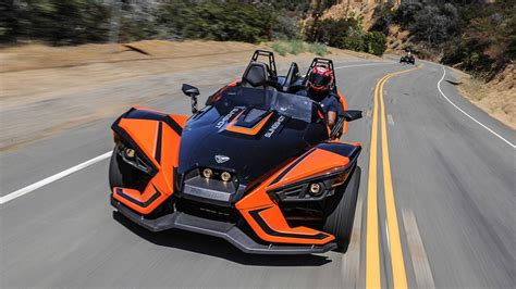 'Bike' Review - 2018 Polaris Slingshot SLR LE