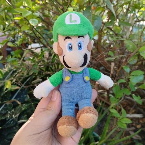 Nintendo Super Mario Bros LUIGI Plush, Hobbies & Toys, Toys & Games on ...