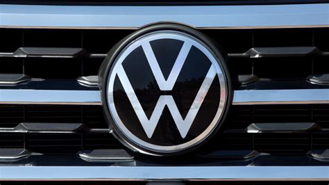 Volkswagen is allegedly changing its name to "Voltswagen" in the US ...