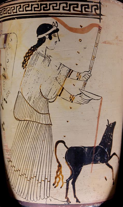 File:Artemis libation Louvre CA599.jpg - Wikimedia Commons