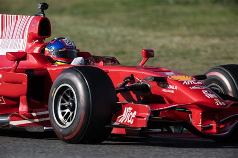 Montoya: Driving 2008 Ferrari F1 car an "amazing experience"