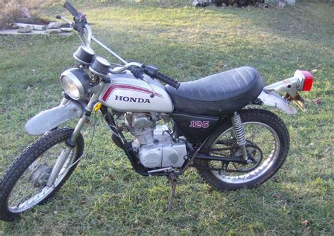 HONDA XL 125 - honda-xl-125_silver_19.jpg