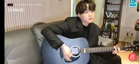 SUGA live on Vlive (20202110) | Suga, Bangtan, Music