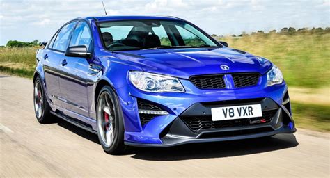 New Vauxhall VXR8 GTS-R Poses In Blue