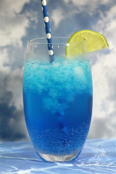 Ocean Breeze Cocktail Recipe - BargainBriana