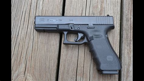 Glock 17 Gen 4 9mm pistol - YouTube