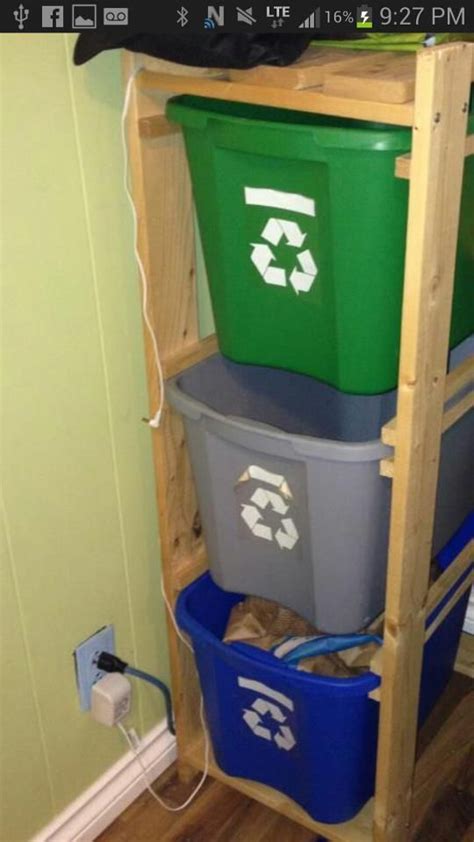 20+ Garbage Bin Storage Ideas – HomeDecorish