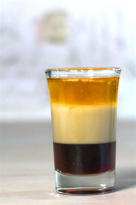 B52 Shot Recipe Classic Cocktail + Layering VIDEO – Mix That Drink